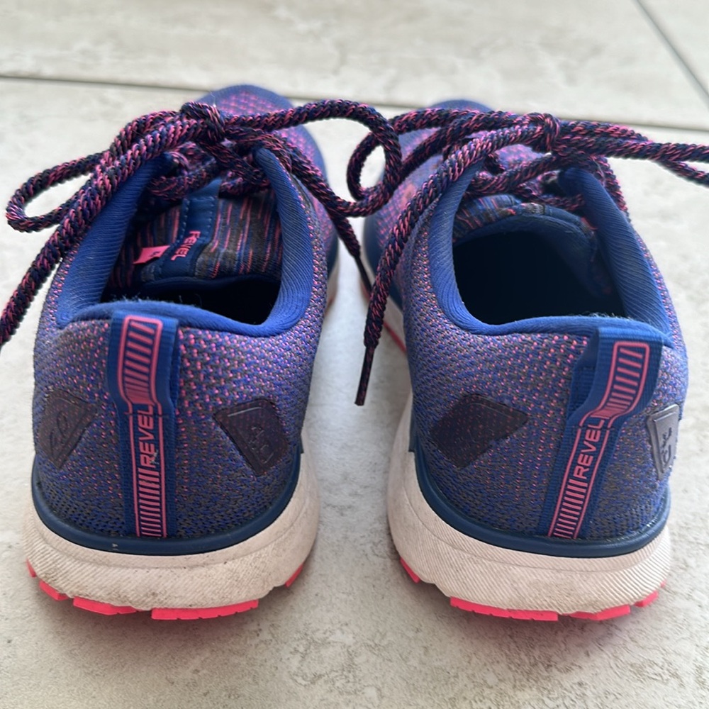 Brooks Revel 4 Women’s Running Shoe - Picture 3 of 7